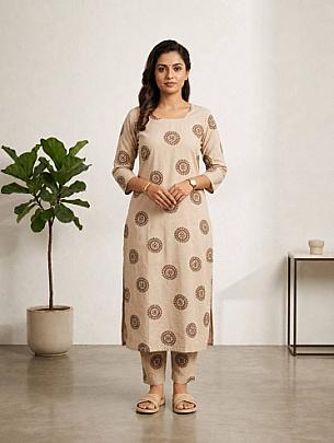 Women Printed Rayon Kurta Set