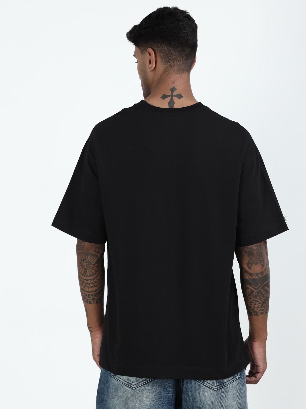 Men Solid Round Neck Cotton Oversized T-shirt - Image 2