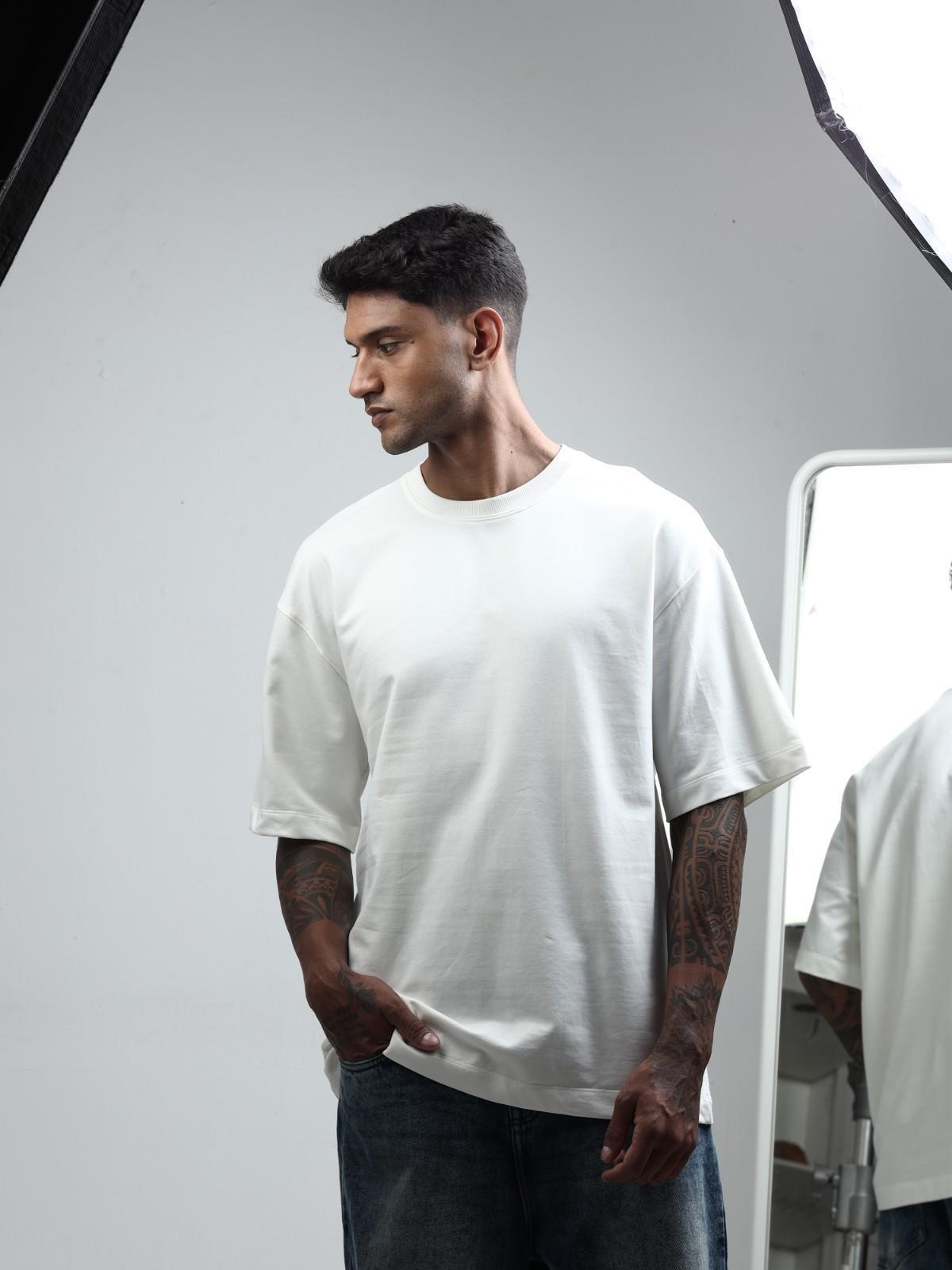 Men Solid Round Neck Cotton Oversized T-shirt